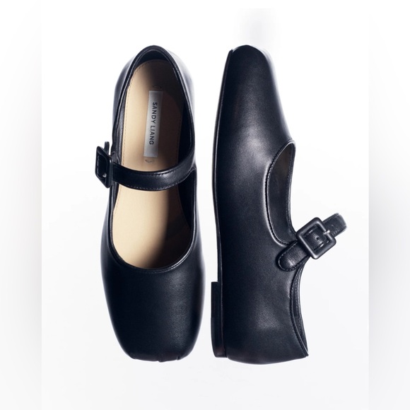 MARY JANE POINTE IN BLACK NAPPA - Picture 1 of 5